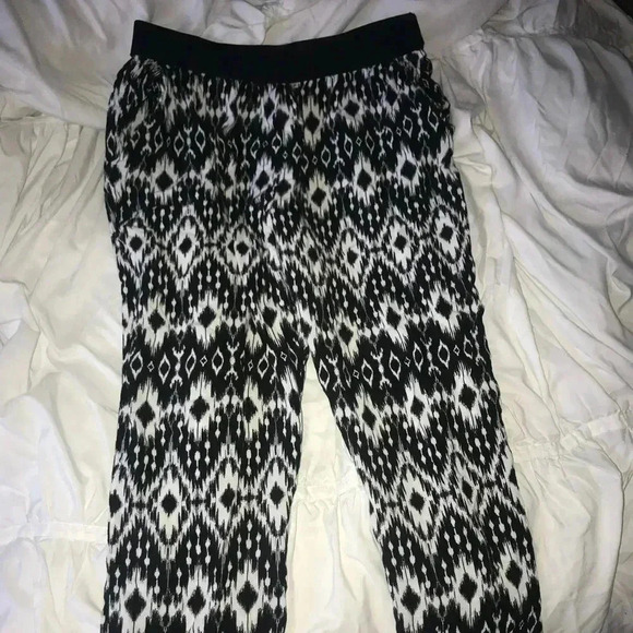 PacSun Aztec Pants - Picture 1 of 3